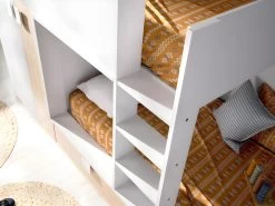 Lits Superposés 2 X 90 X 190 Cm - Armoire Intégrée - Blanc Et Naturel - JUANITO -Magasin de lits lit enfant 427199